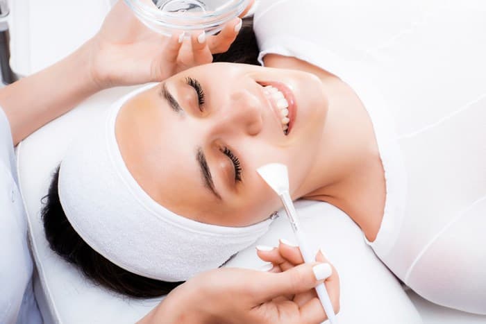 Chemical Peeling / Chemical Cautery